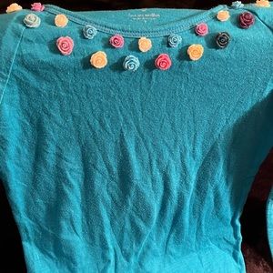 Kids turquoise Justice long sleeve shirt with rose blue, purple and white beads
